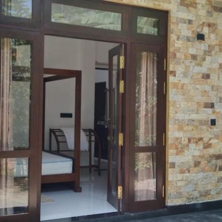 Villa Elegant - Weligama Bagian luar foto